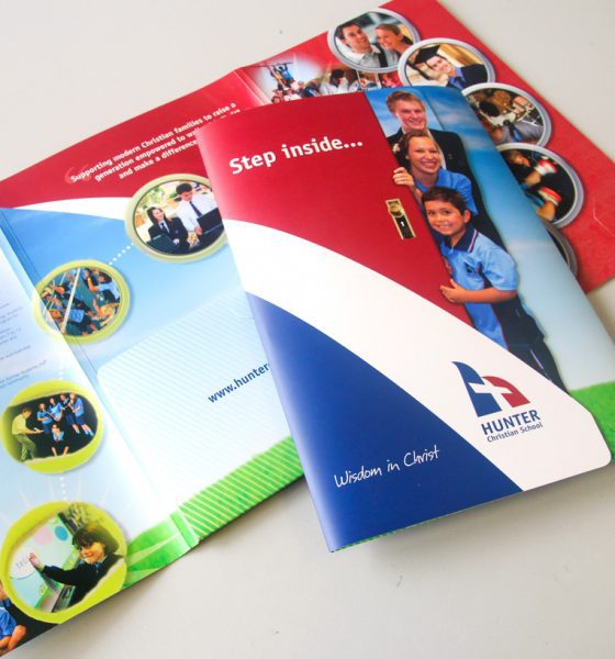 Hunter Christian-School Presentation Folder Print | Printnova